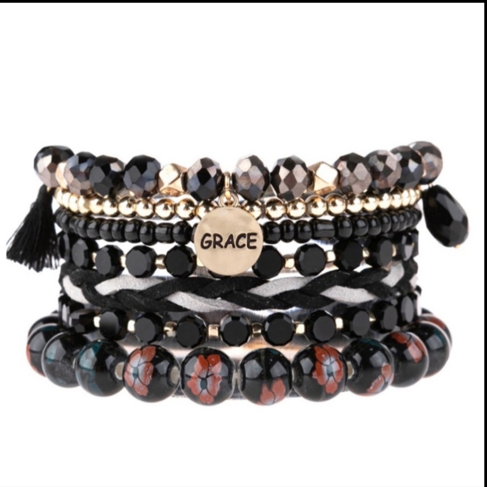 🥳🥳  Riah Stacked Bracelet